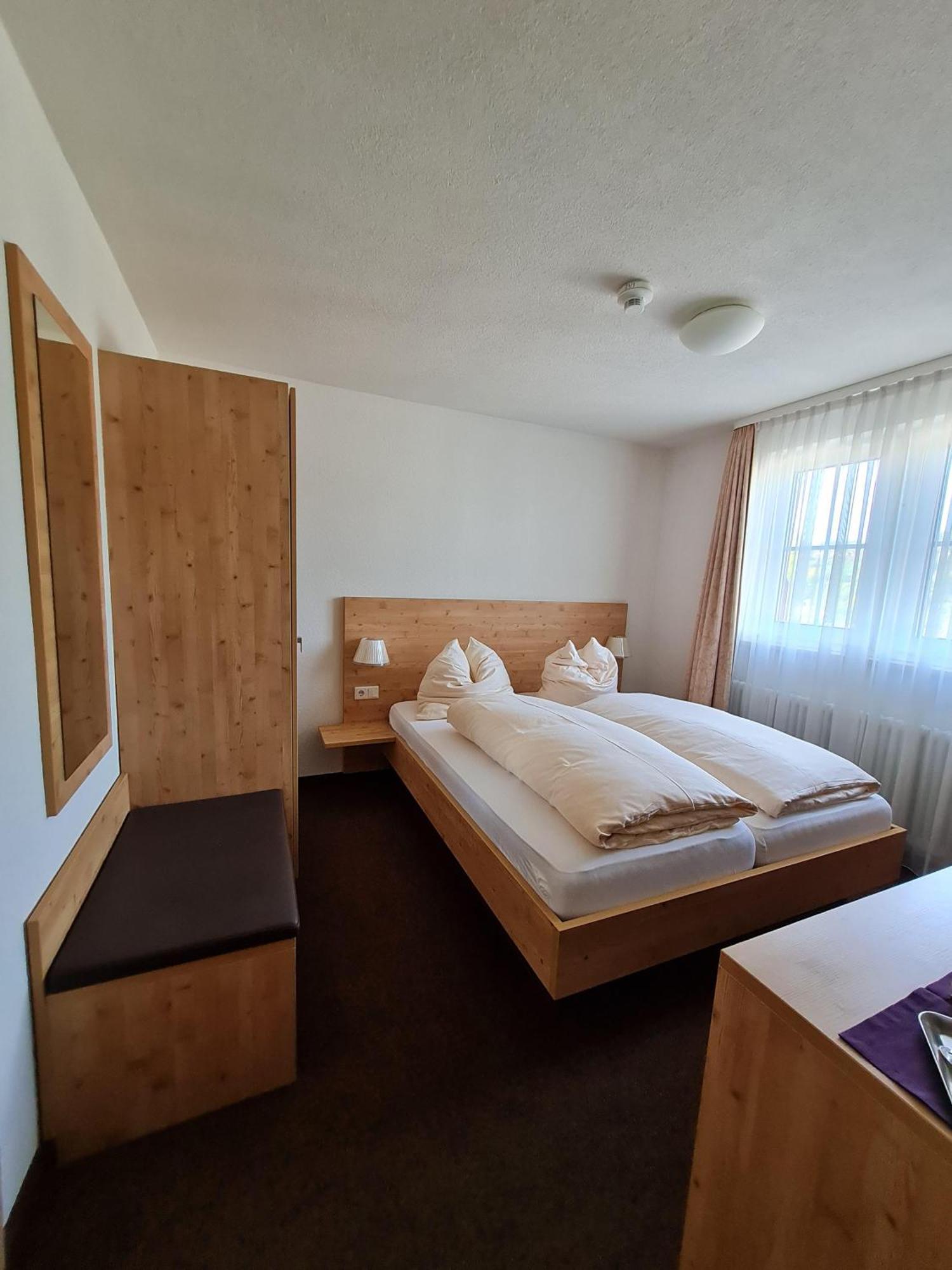 Gasthaus zum Kranz Lörrach Zimmer foto